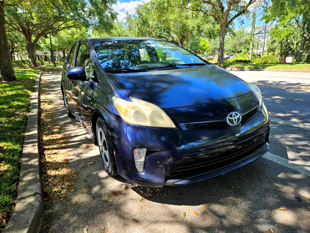 2012 Toyota Prius Image 9