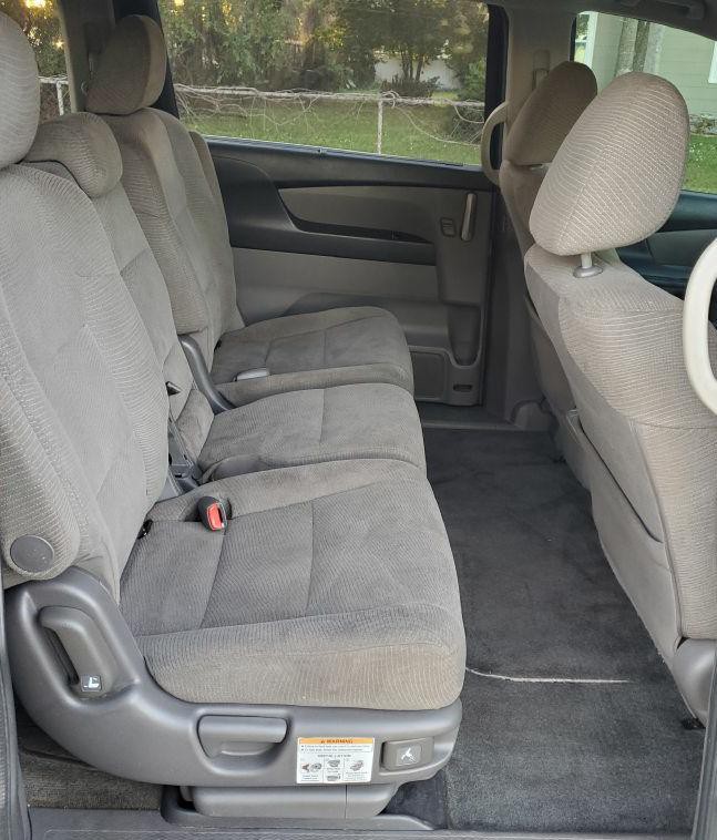 2011 Honda Odyssey Image 9