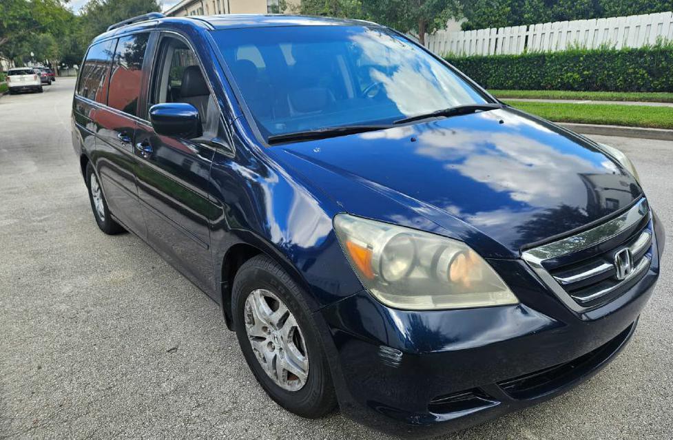 2006 Honda Odyssey Image 2