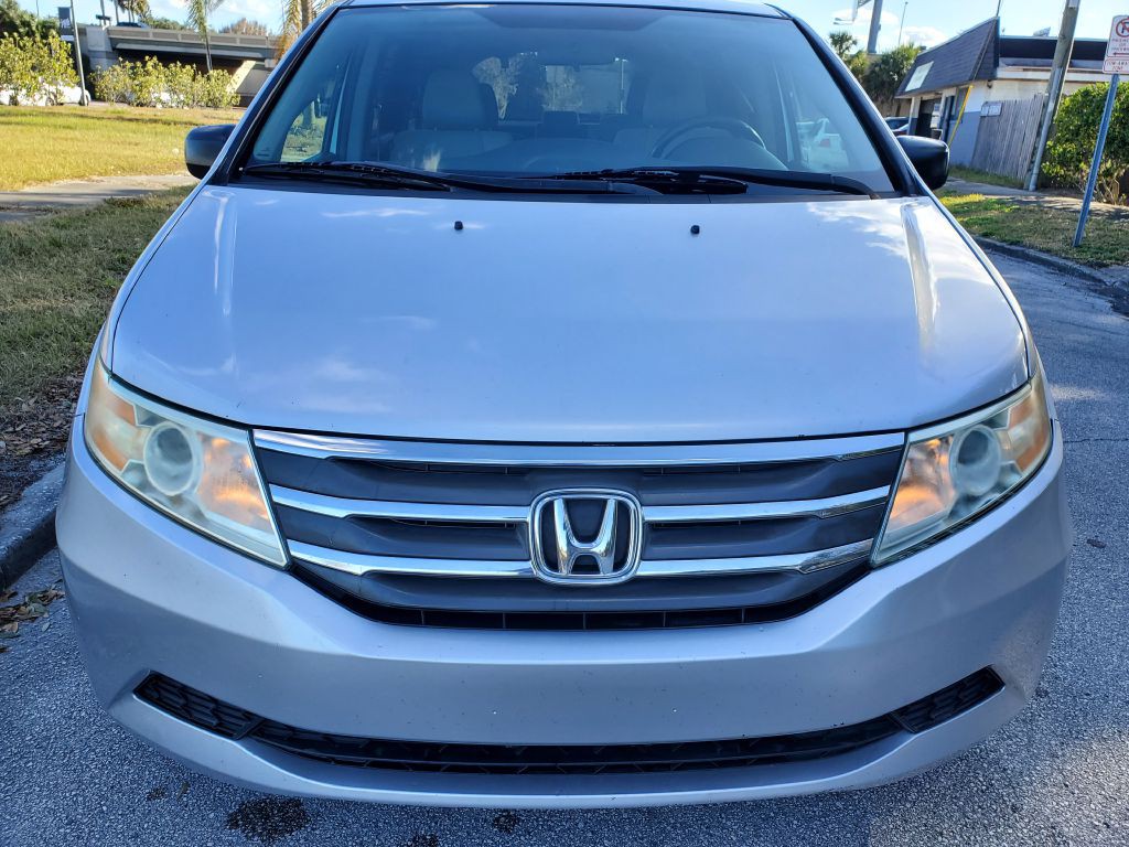 2012 Honda Odyssey Image 1