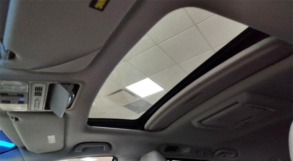2012 Honda Odyssey Image 6