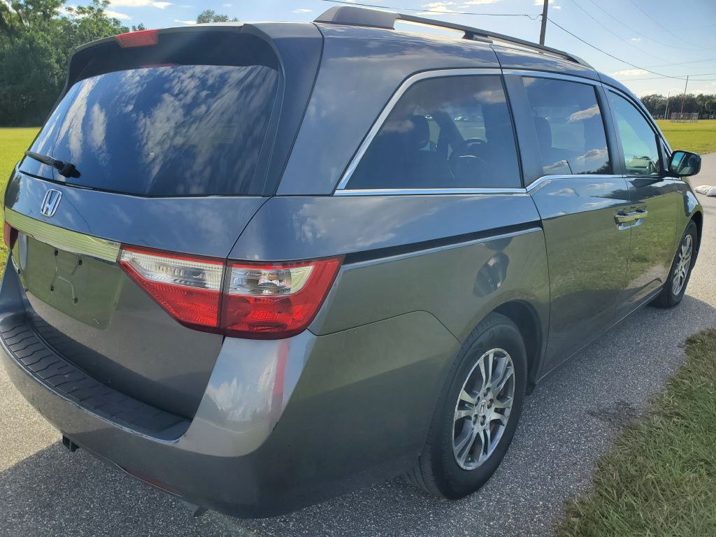 2011 Honda Odyssey Image 6