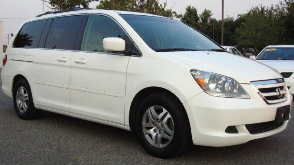 2006 Honda Odyssey Image 2
