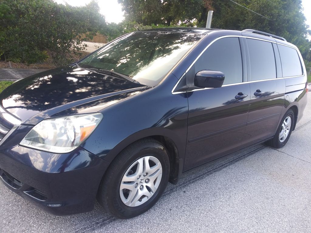 2007 Honda Odyssey Image 4
