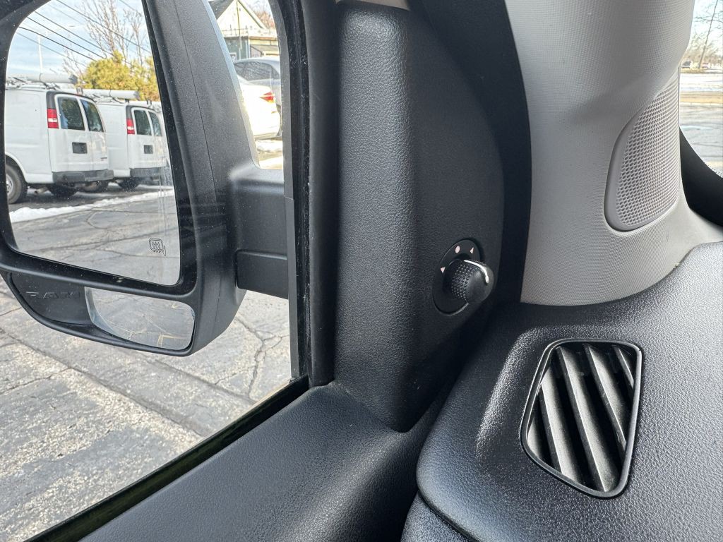 2017 RAM Promaster Image 21