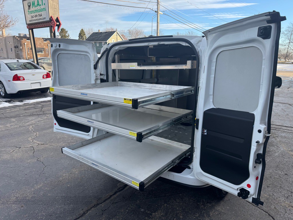2017 RAM Promaster Image 32