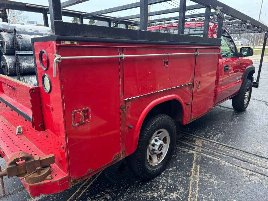 2006 GMC Sierra Image 16