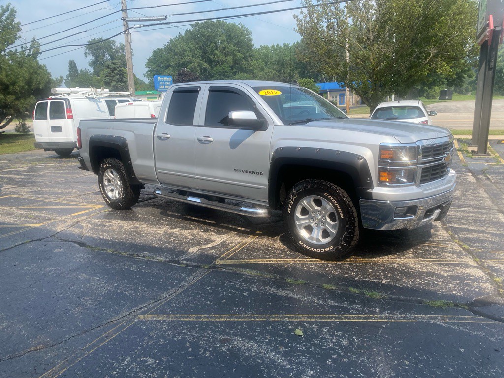 2015 Chevrolet Silverado 1500 Image 3
