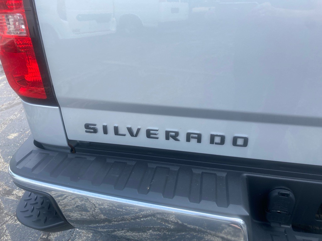 2015 Chevrolet Silverado 1500 Image 18