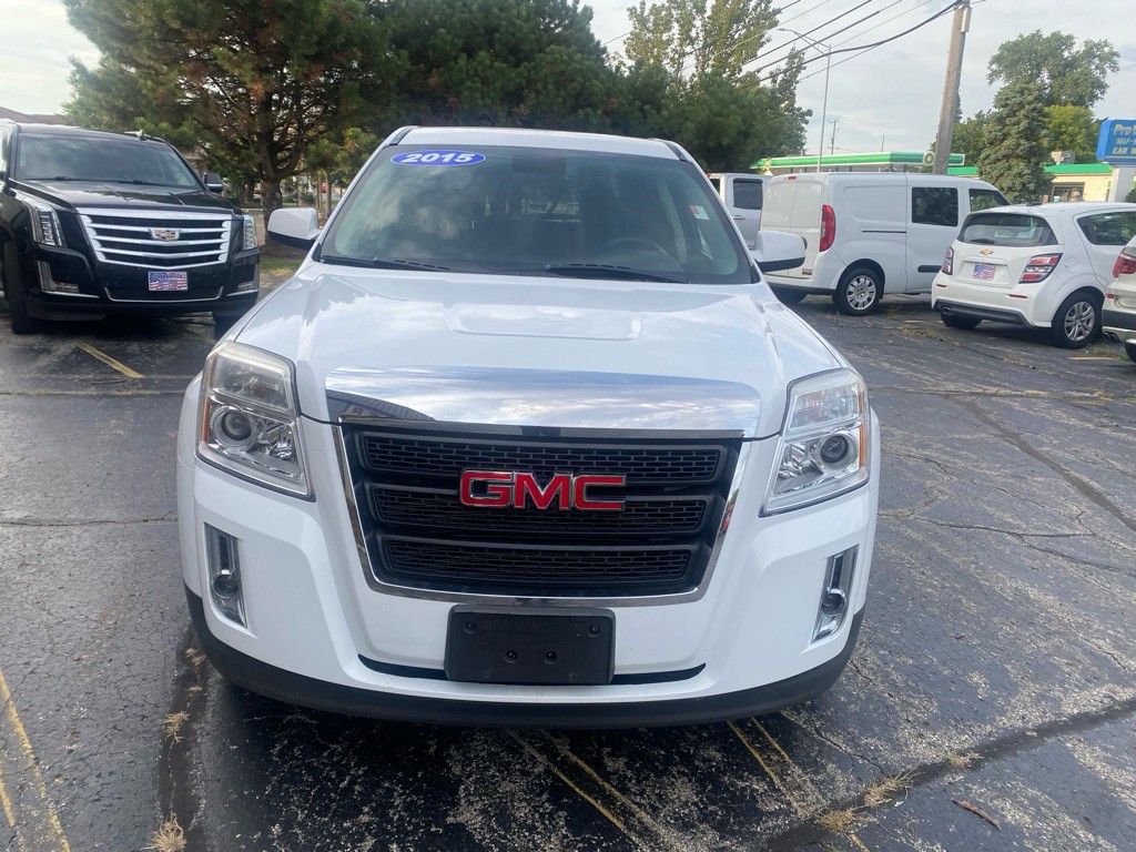 2015 GMC Terrain Image 2
