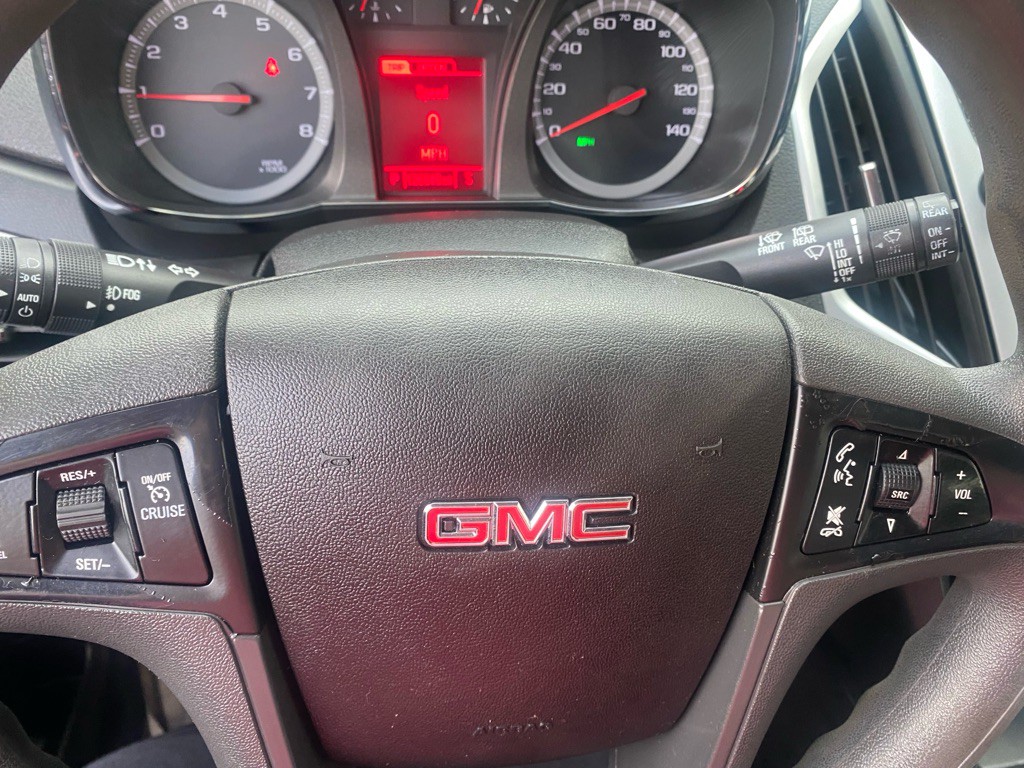 2015 GMC Terrain Image 8