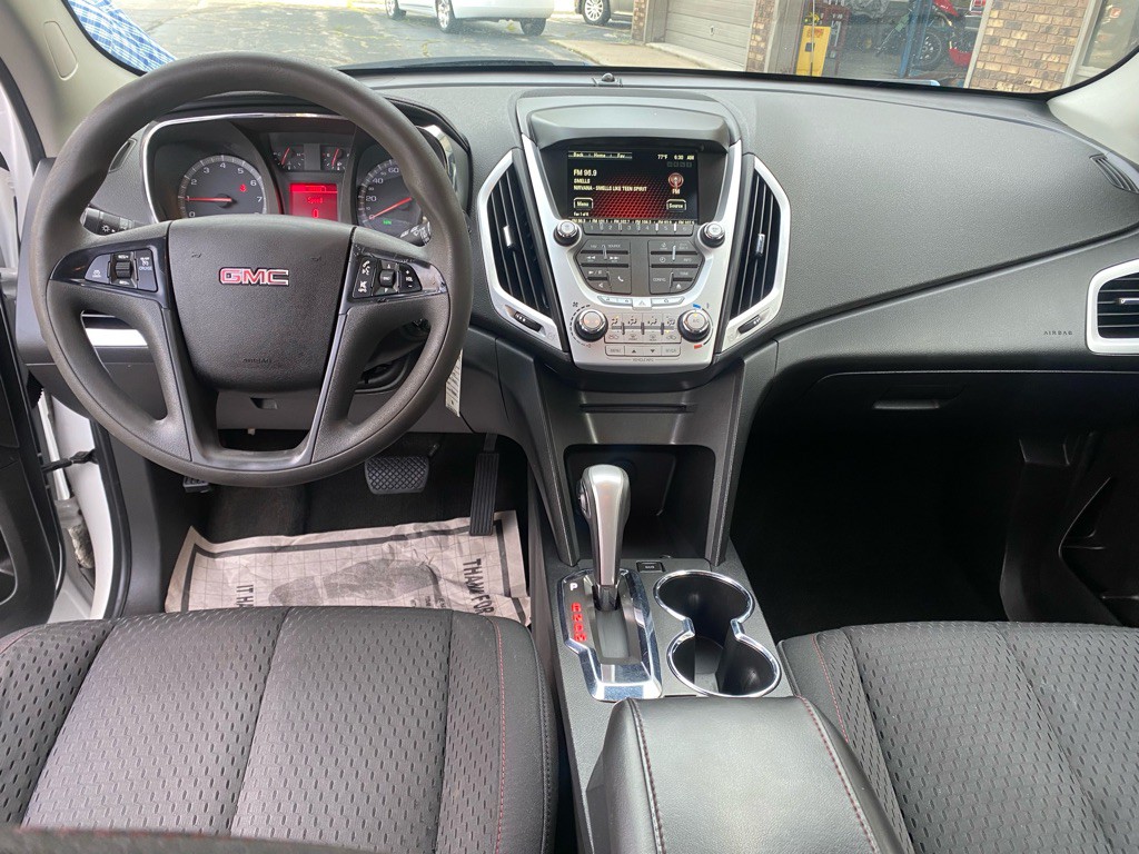 2015 GMC Terrain Image 12