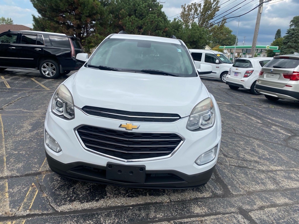2016 Chevrolet Equinox Image 2
