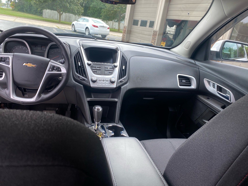2016 Chevrolet Equinox Image 13