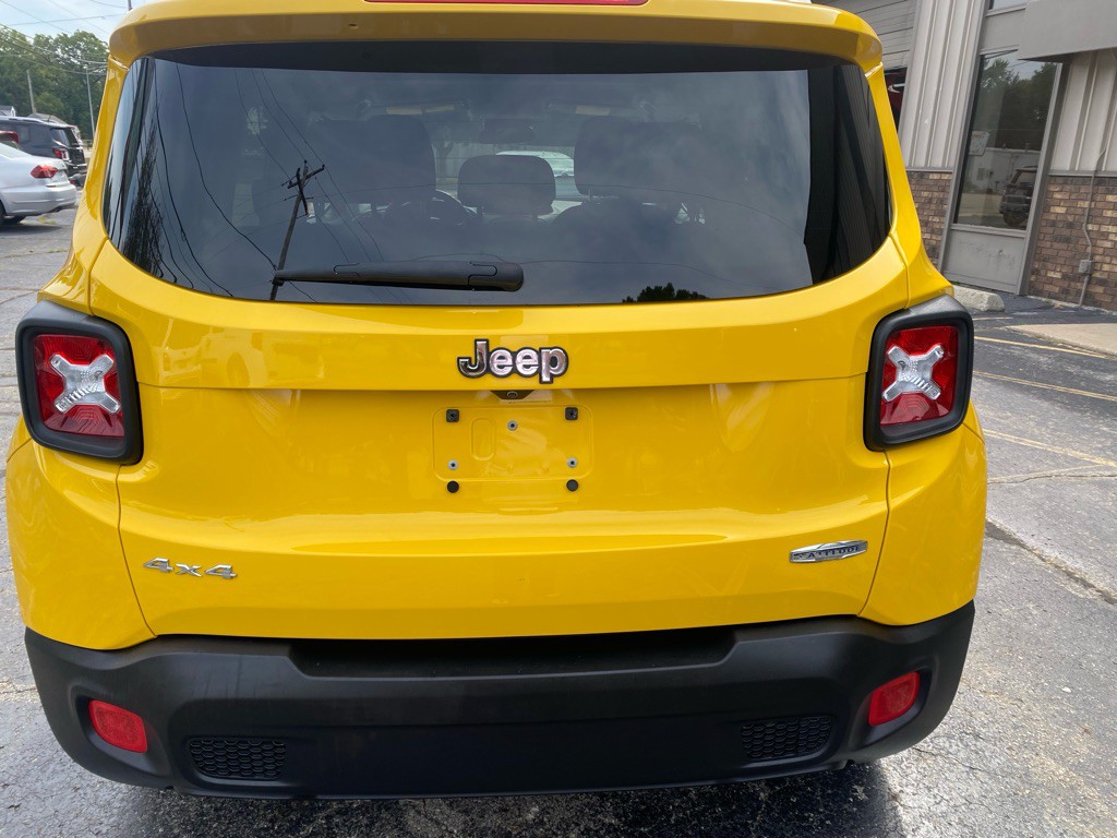 2017 Jeep Renegade Image 4