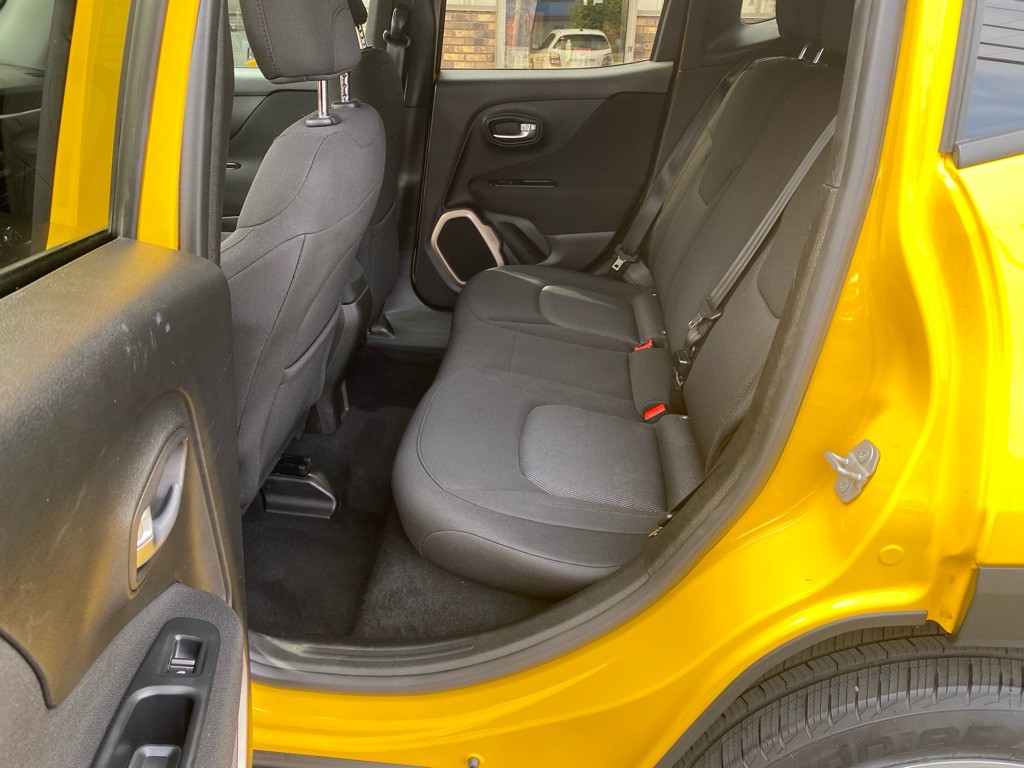 2017 Jeep Renegade Image 16