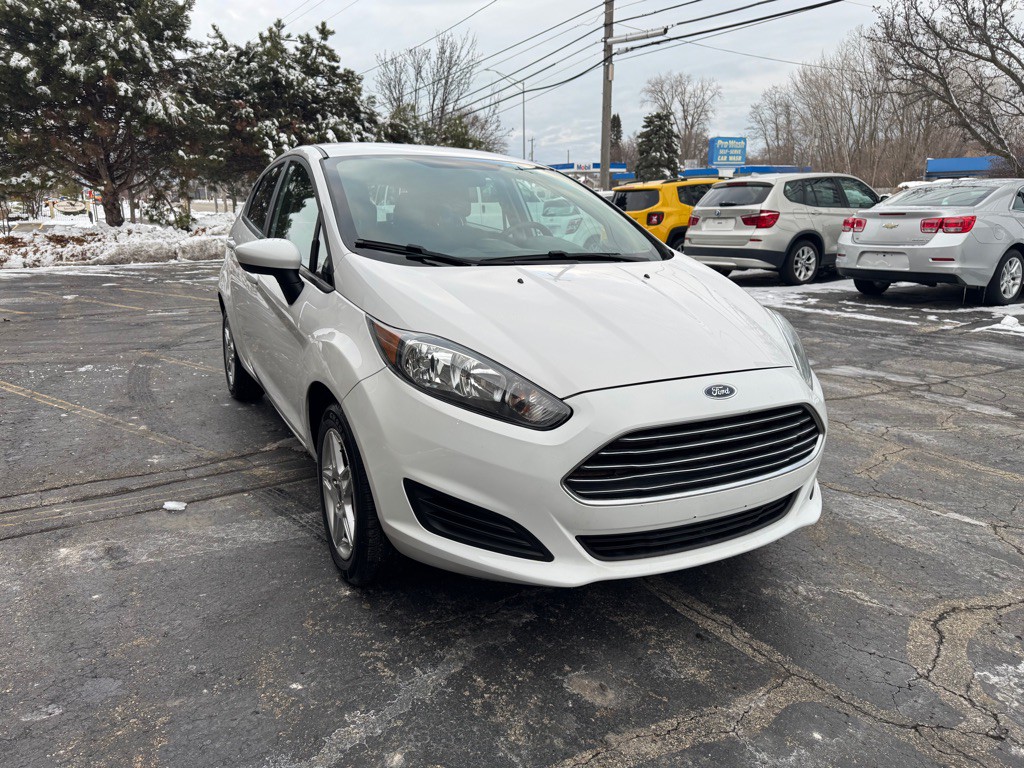 2019 Ford Fiesta Image 2