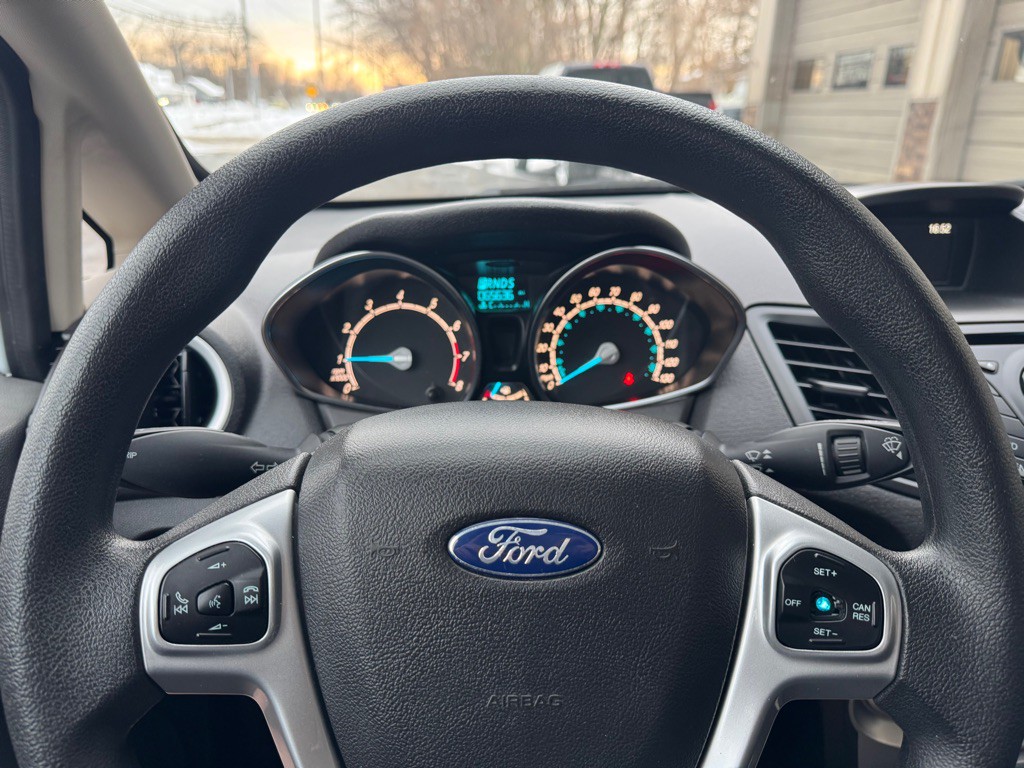 2019 Ford Fiesta Image 14