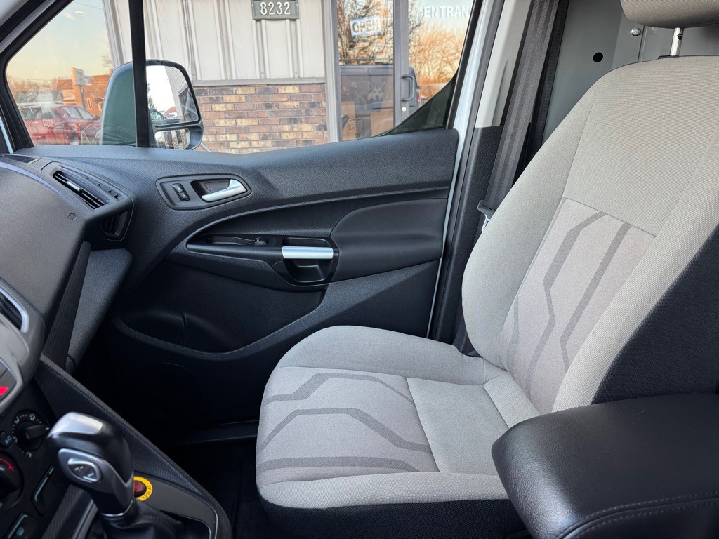 2016 Ford Transit Connect Image 24