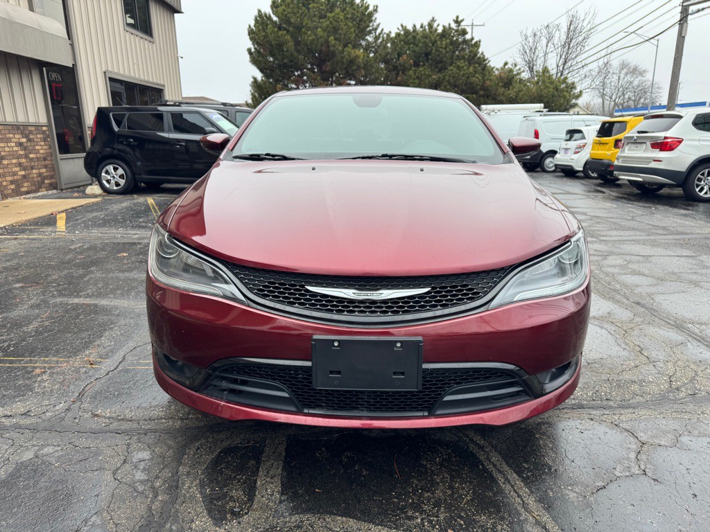 2016 Chrysler 200 Image 5