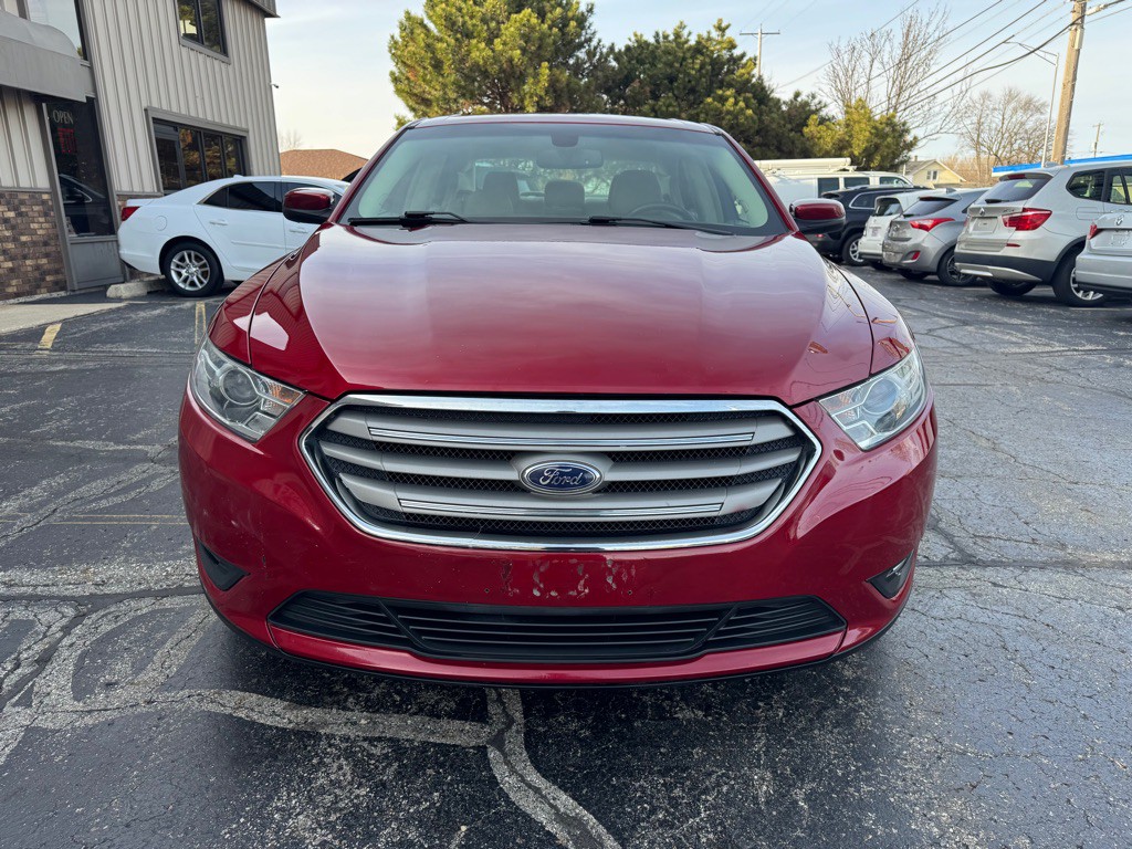 2016 Ford Taurus Image 5