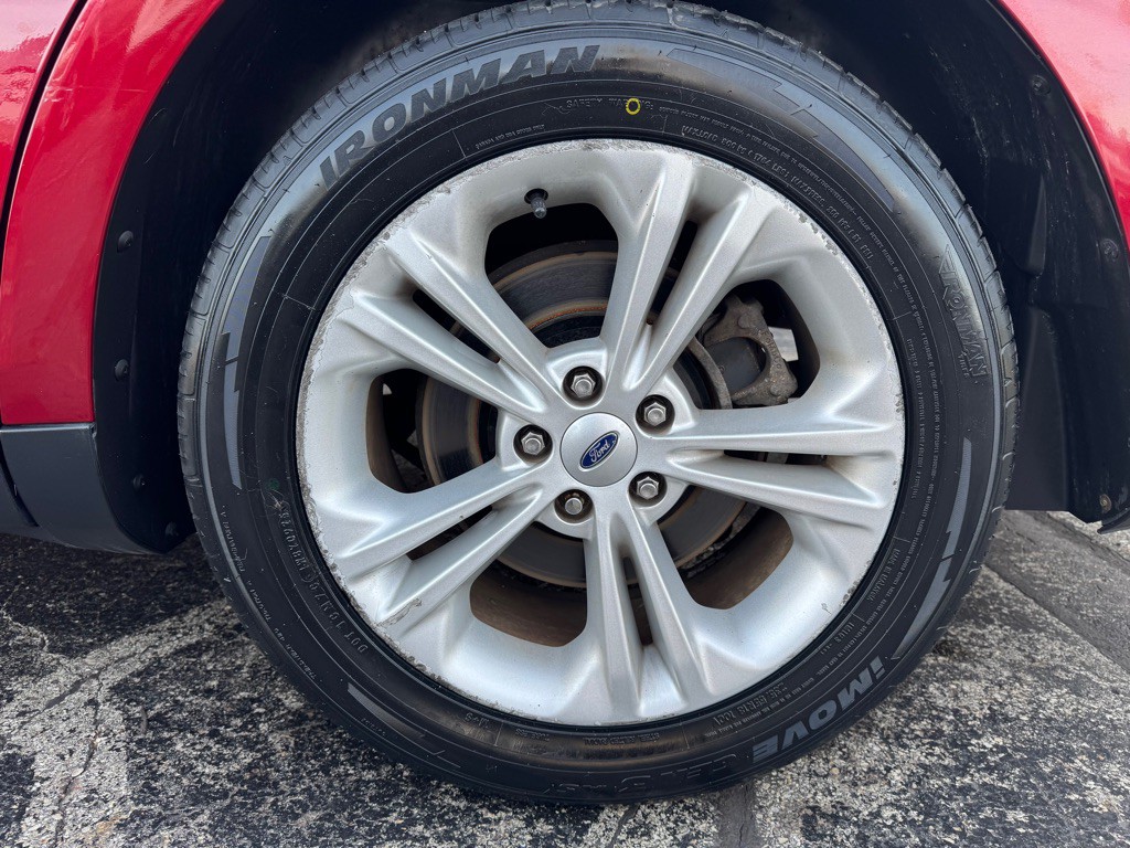 2016 Ford Taurus Image 27