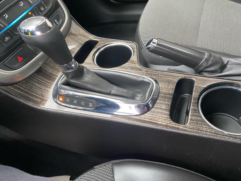 2015 Chevrolet Malibu Image 10