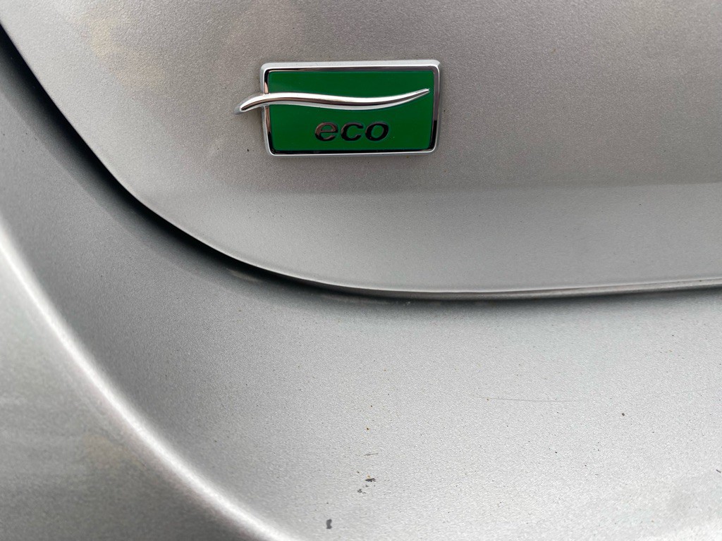 2015 Chevrolet Malibu Image 16