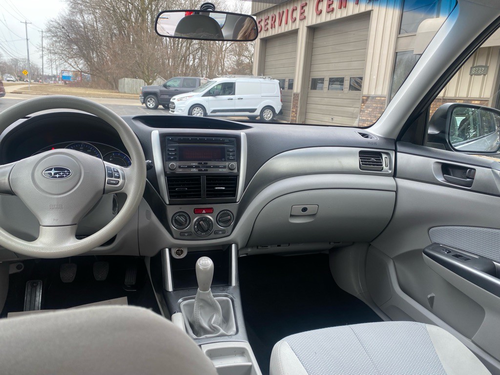 2011 Subaru Forester Image 5
