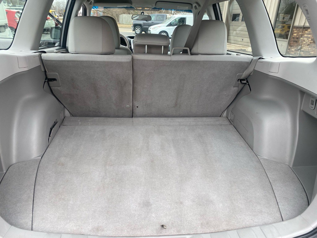 2011 Subaru Forester Image 13