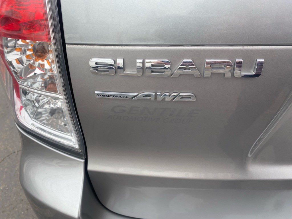 2011 Subaru Forester Image 15