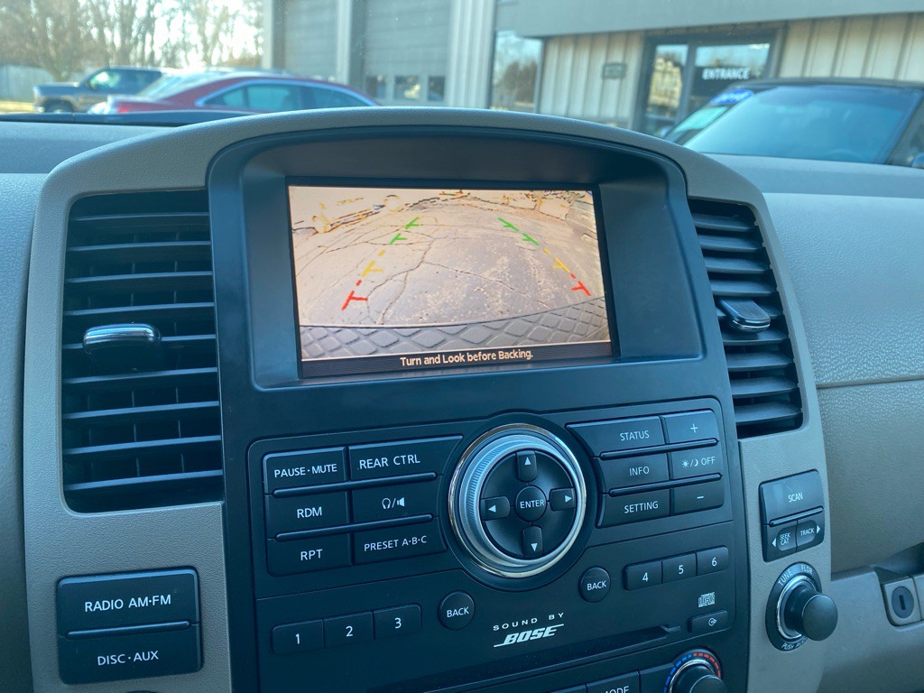 2011 Nissan Pathfinder Image 6