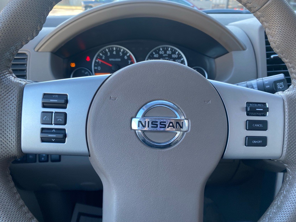 2011 Nissan Pathfinder Image 9