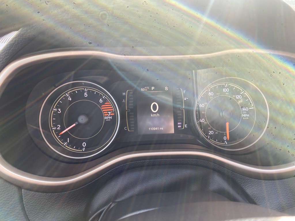 2017 Jeep Cherokee Image 5