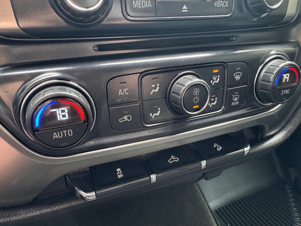 2016 Chevrolet Silverado 1500 Image 18