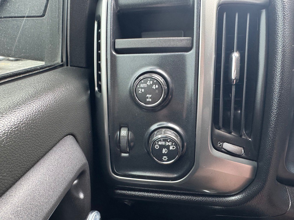 2016 Chevrolet Silverado 1500 Image 21