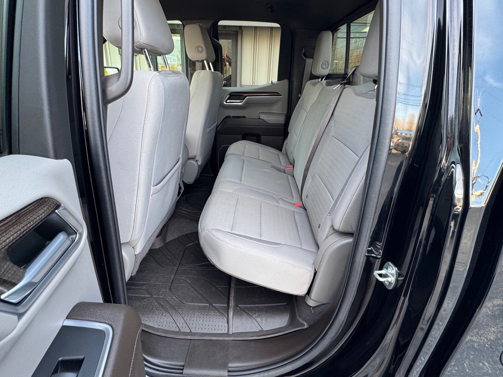 2022 Chevrolet Silverado 1500 Image 12