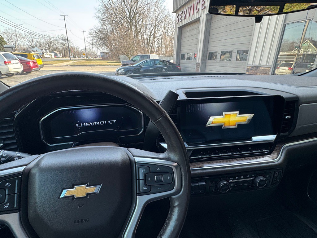 2022 Chevrolet Silverado 1500 Image 13