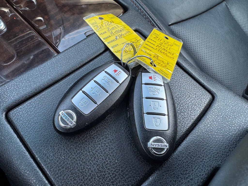 2011 Nissan Maxima Image 37