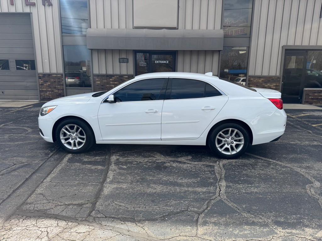 2013 Chevrolet Malibu Image 7