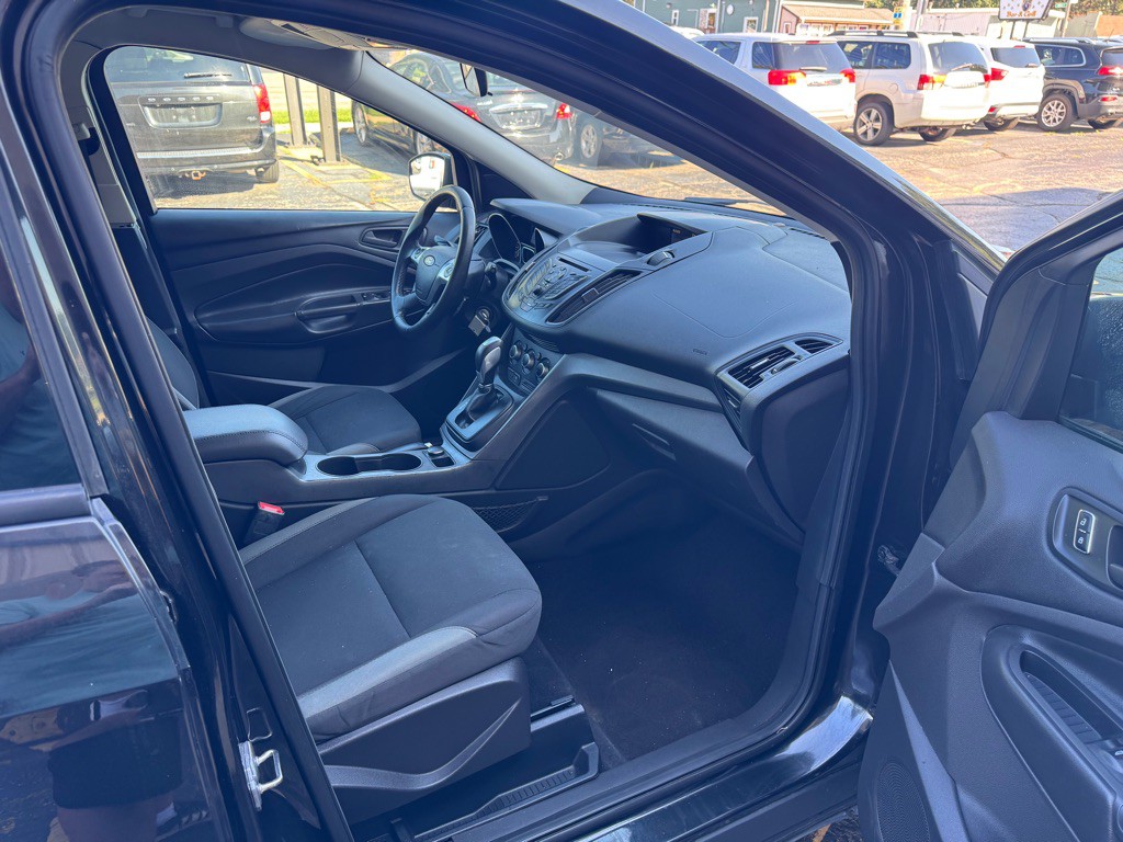 2015 Ford Escape Image 11