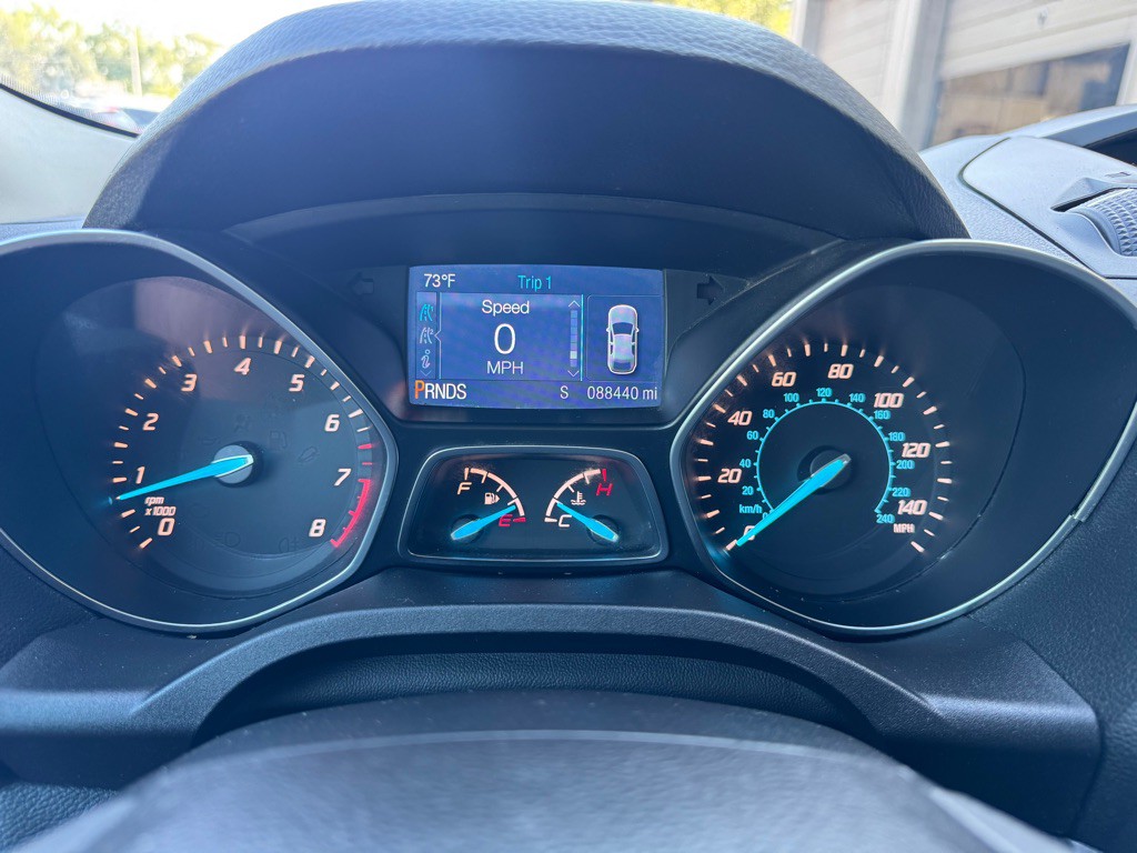 2015 Ford Escape Image 12