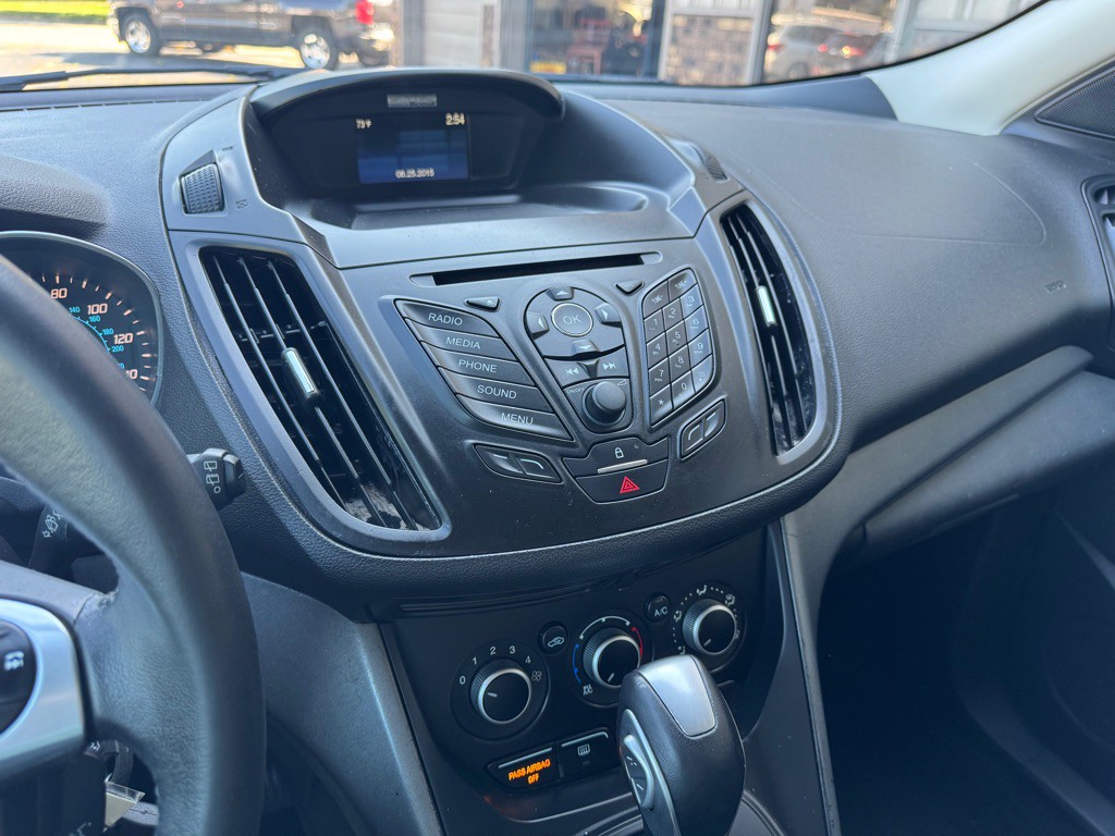 2015 Ford Escape Image 14