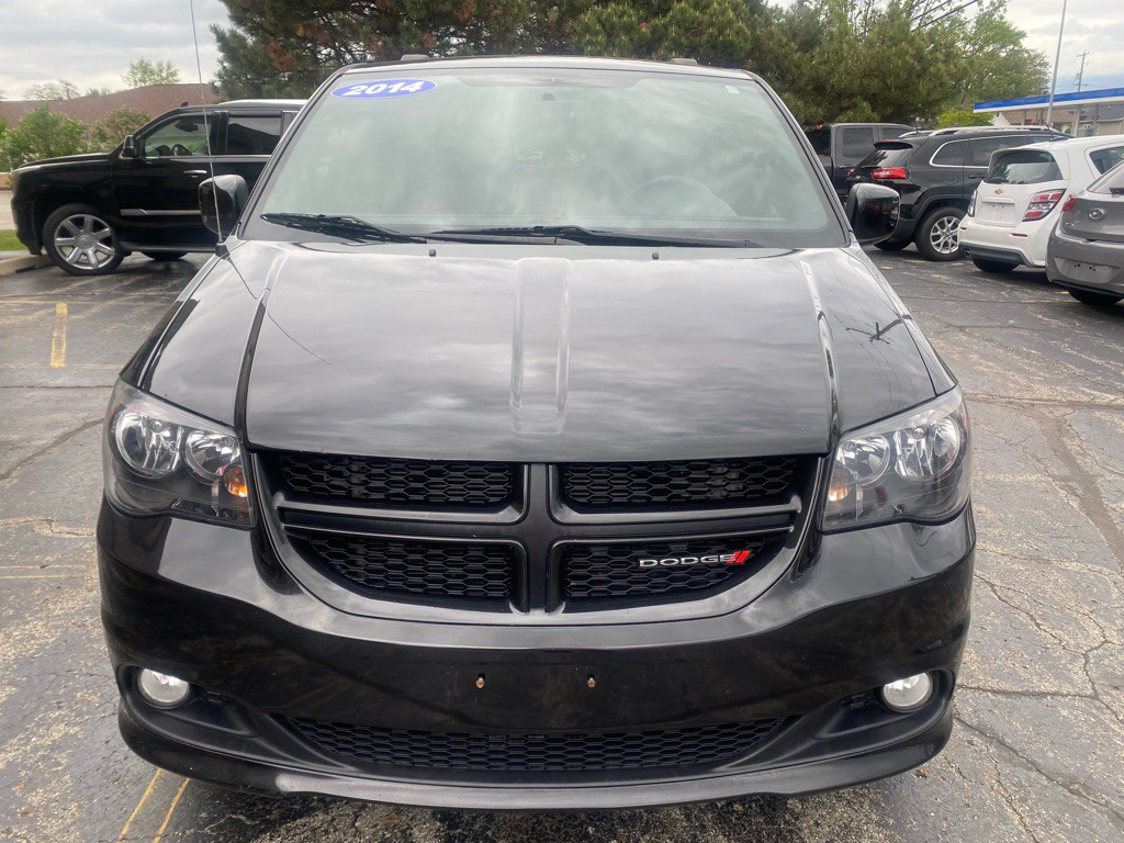 2014 Dodge Grand Caravan Image 2