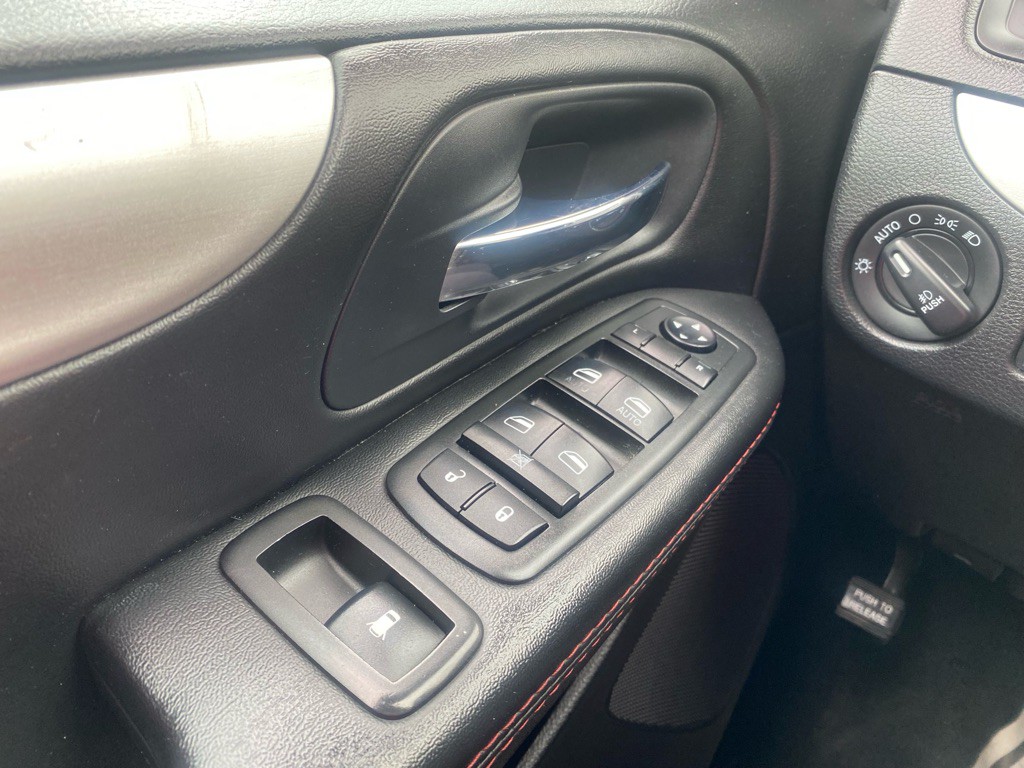 2014 Dodge Grand Caravan Image 10
