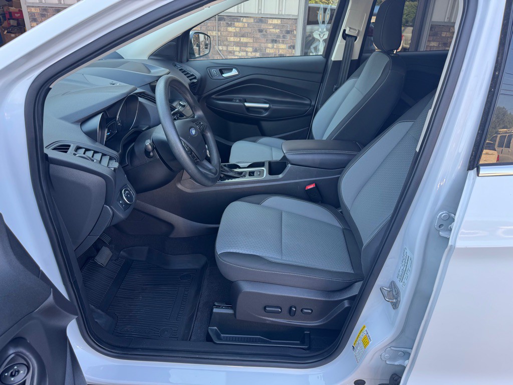 2019 Ford Escape Image 11