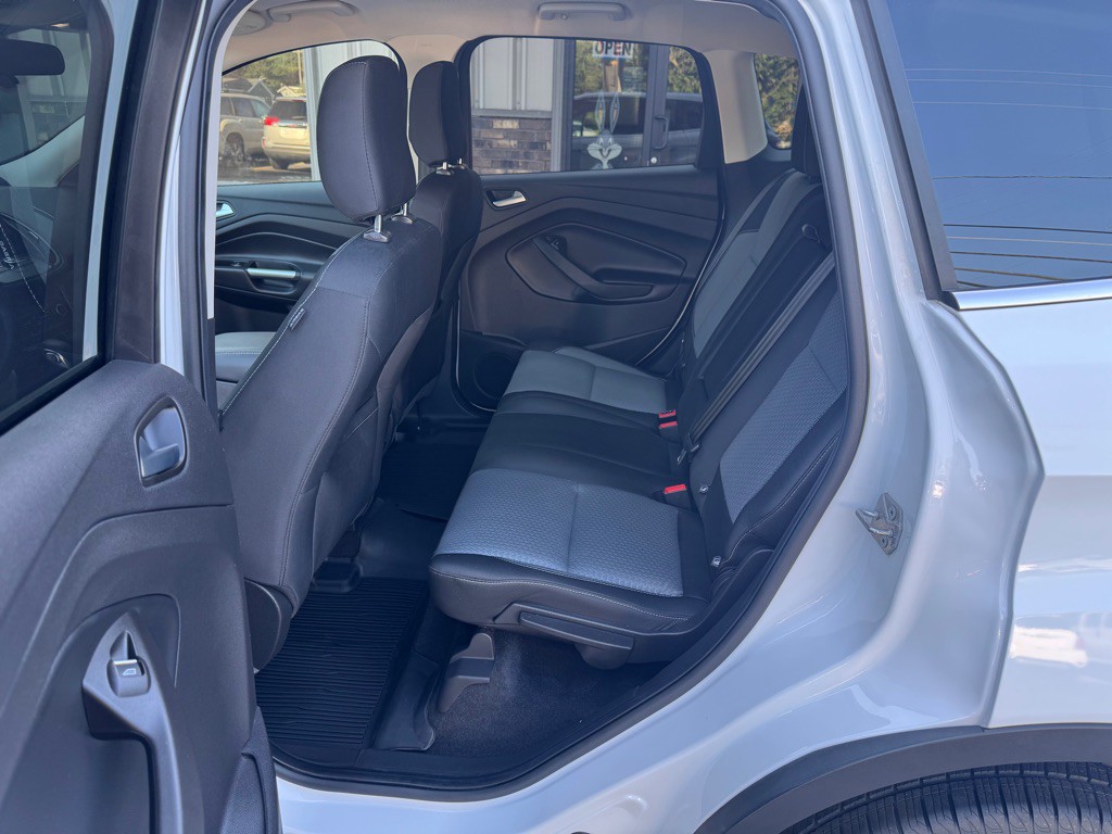 2019 Ford Escape Image 12