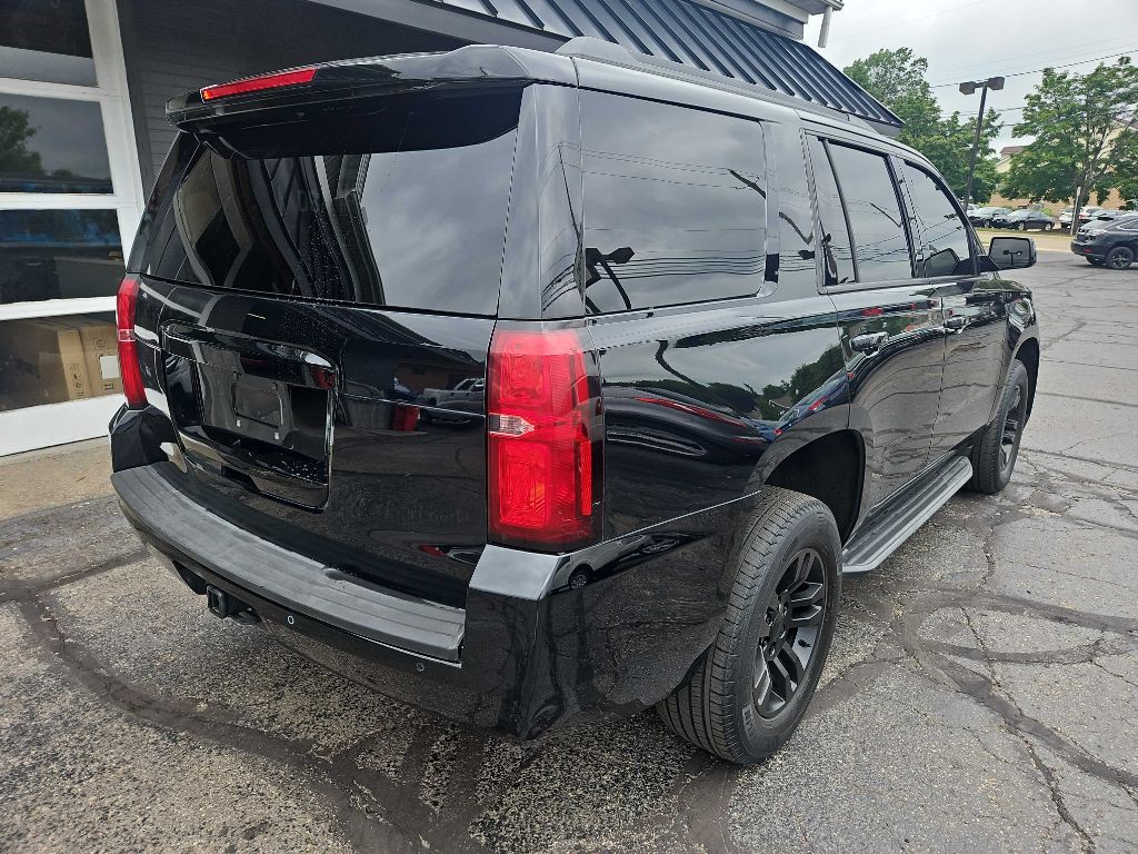 2017 Chevrolet Tahoe Image 6