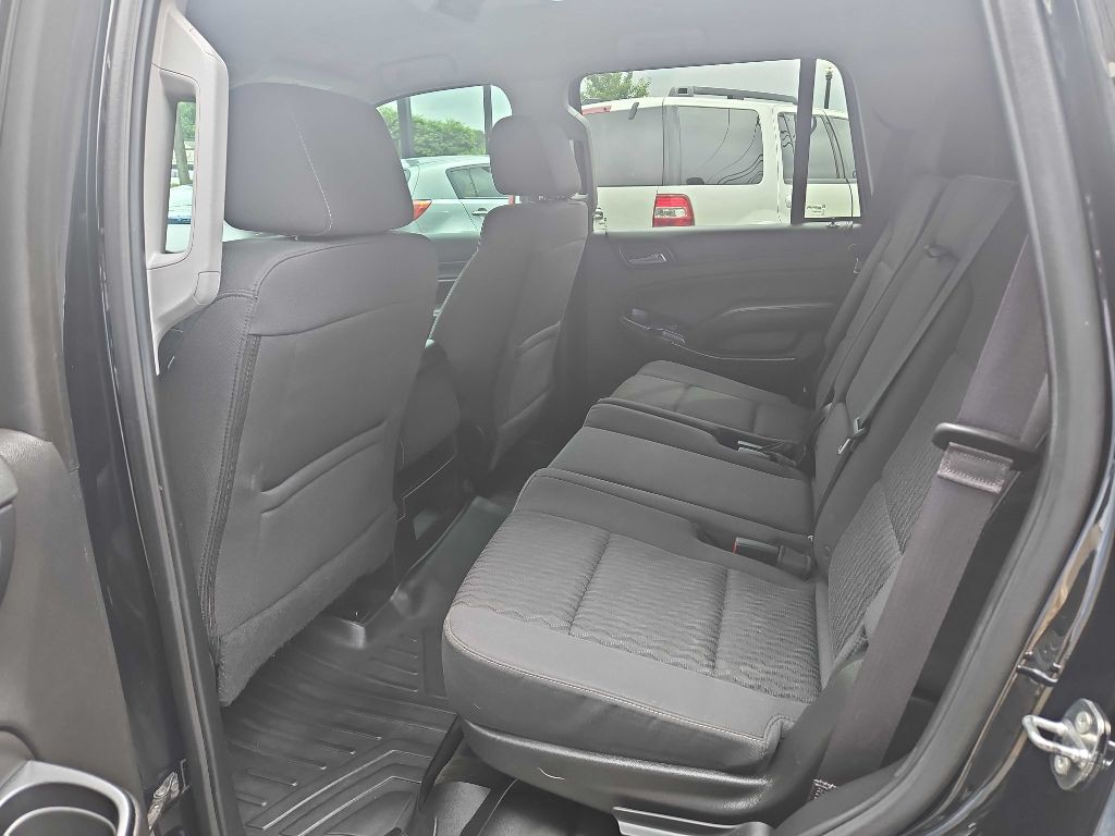 2017 Chevrolet Tahoe Image 10
