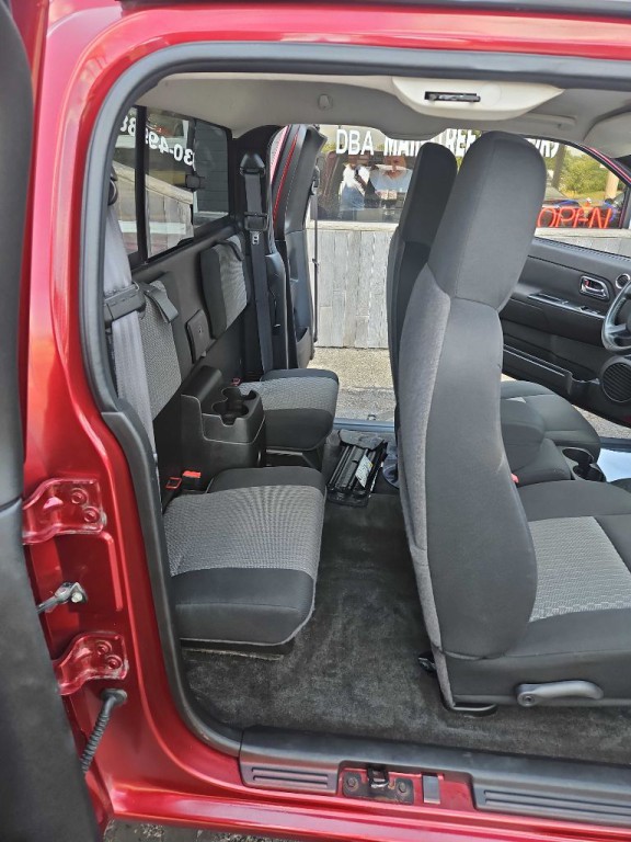 2011 Chevrolet Colorado Image 12